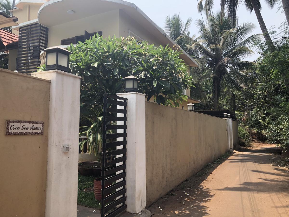 Coco Goa Hotel Arpora Buitenkant foto